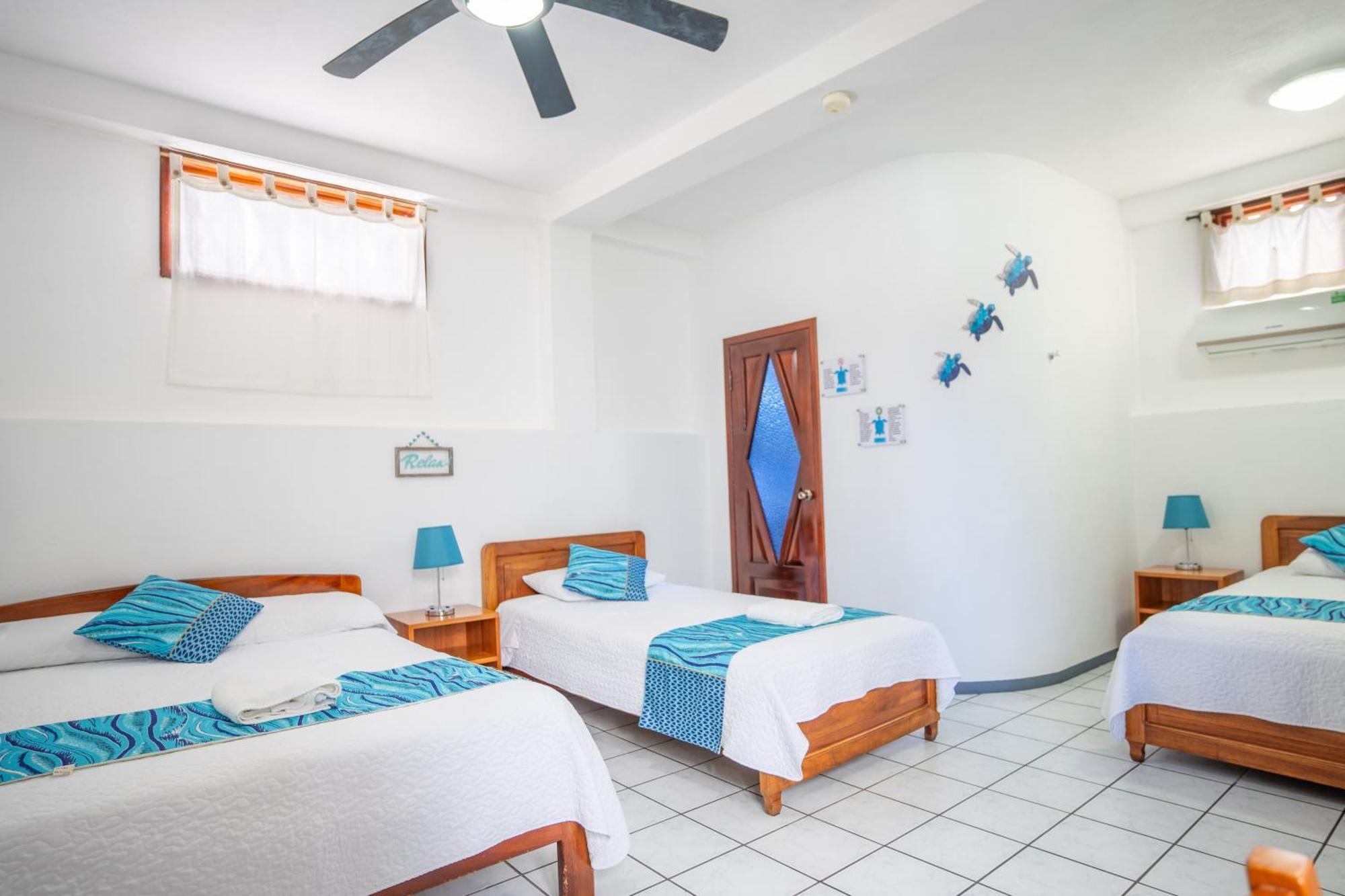 Maidith Galapagos Inn 푸에르토아요라 외부 사진